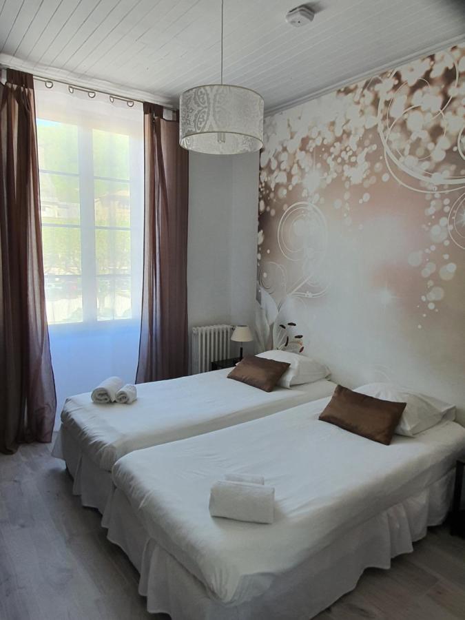 Ma Petite Auberge Кастеллан Экстерьер фото