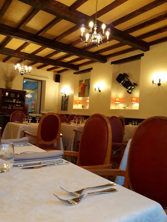 Ma Petite Auberge Кастеллан Экстерьер фото